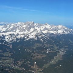 Flugwegposition um 15:17:01: Aufgenommen in der Nähe von Gemeinde Untertauern, Österreich in 2683 Meter